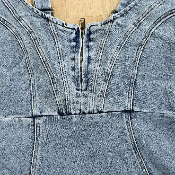 Women's New Summer Fashion U-neck Sleeveless Halter Denim Dress. European and American Style Casual Do Old Washed Slim-fit Dress